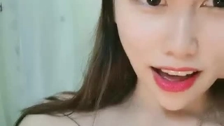 自拍无码精品在线观看-深谷で田植えをする稲作農家の巨乳嫁 観月しおり的的!