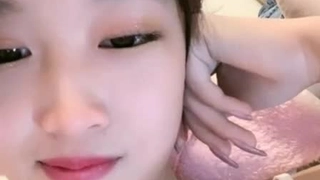 自拍无码精品在线观看-深谷で田植えをする稲作農家の巨乳嫁 観月しおり的的!