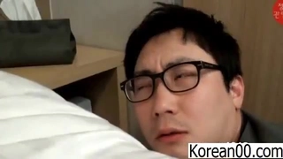 拖鞋家居日韩AV-白皙皮肤呆萌小姐姐！情趣耳朵抓屌吸吮！头套男怼着骚穴猛操，骑乘姿势打桩机，无套内射。